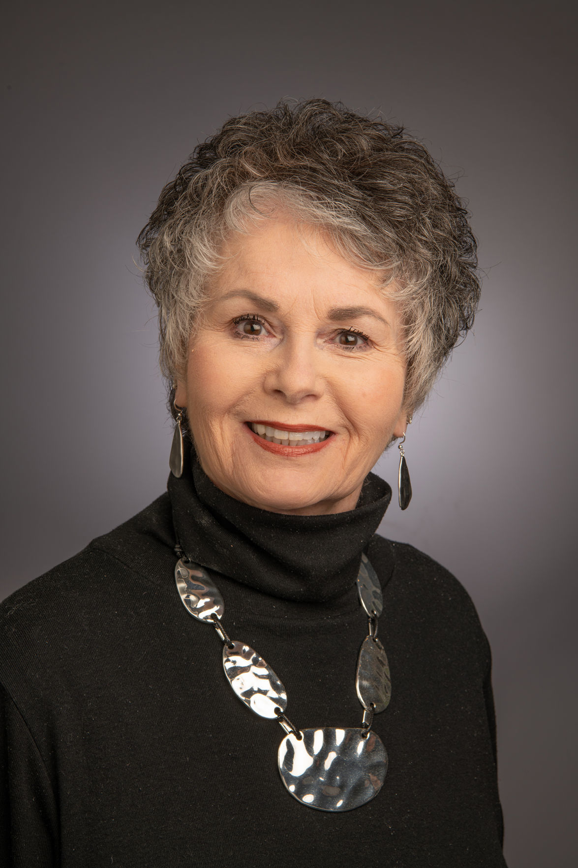 Susan Burns 85A_2770s.jpg